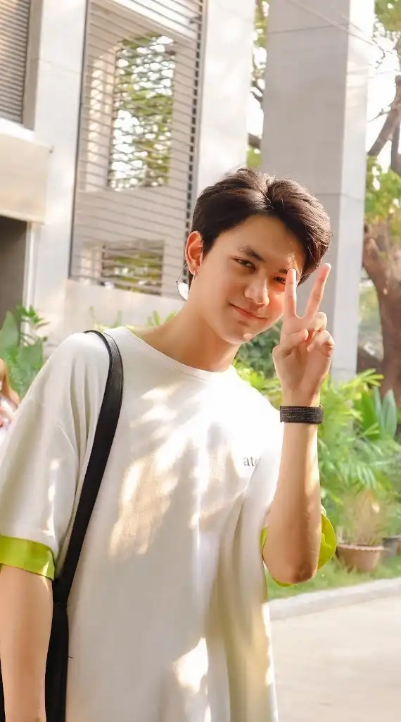 พี่บ่าวต้า💛