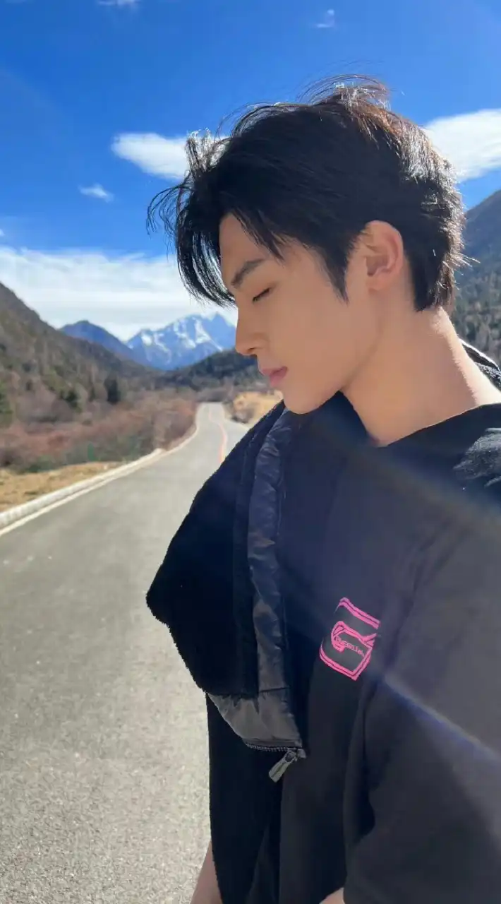 โหวหมิงฮ่าว  HouMingHao 侯明昊 Fc  Thaiand