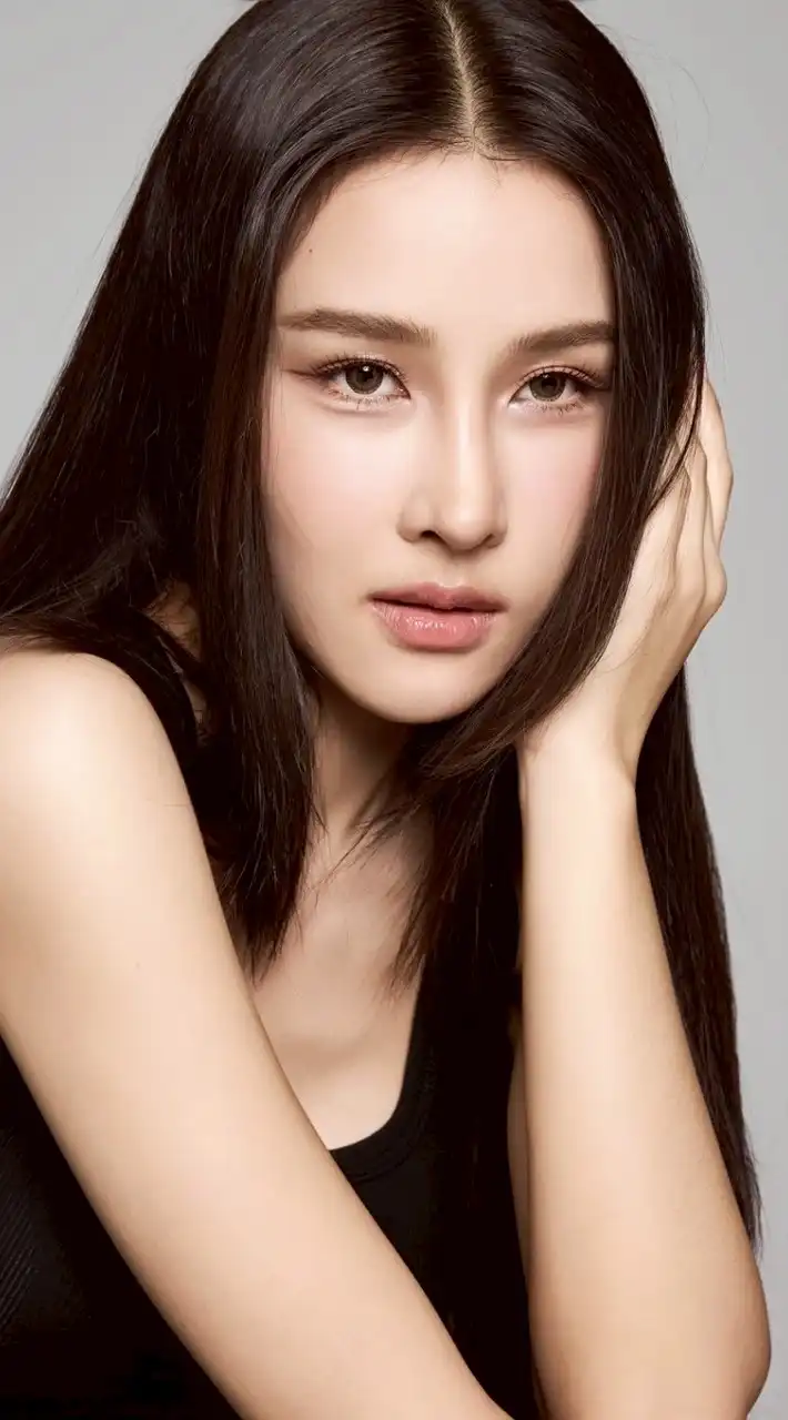 พลอยสวรรค์ PloySawann