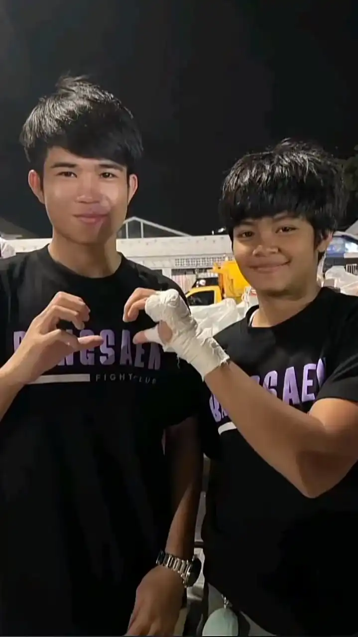 ซัพพอร์ตค่ายบางแสนไฟท์คลับ🥊❤️🤍
