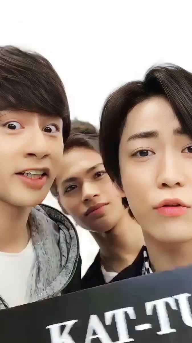 KAT-TUN Thailand 🩷❤️🧡💛💙💜
