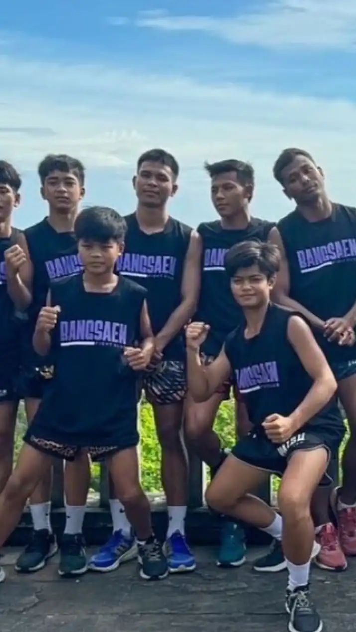 นักซับบางแสนไฟท์คลับ 🥊😊❤️🩷🧡💛🩵