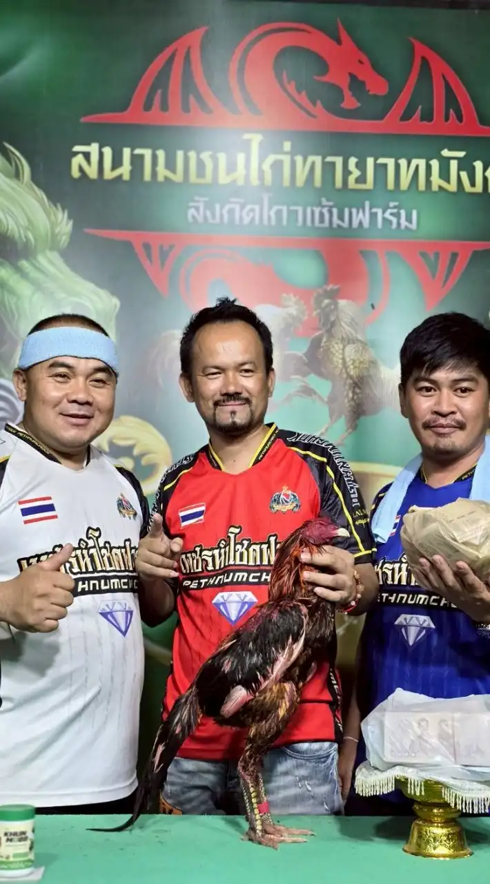 ซุ้มจอมยุทธน้อย