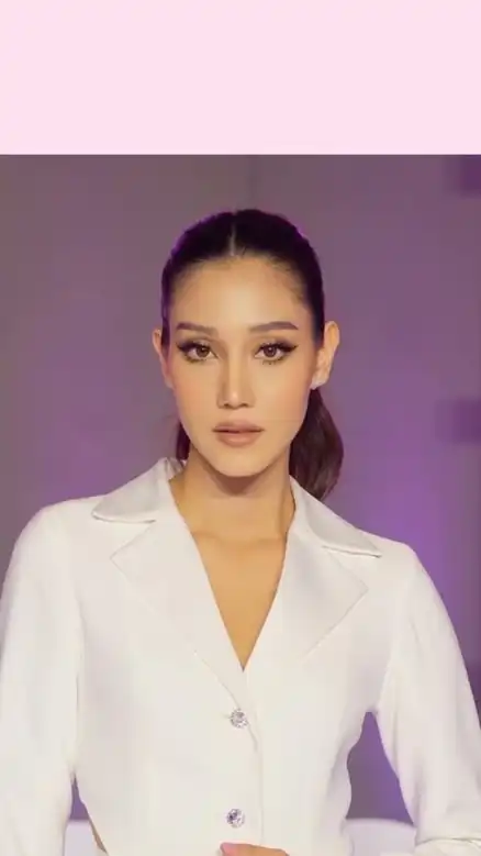 ด้อมนิกะลีน 🚩