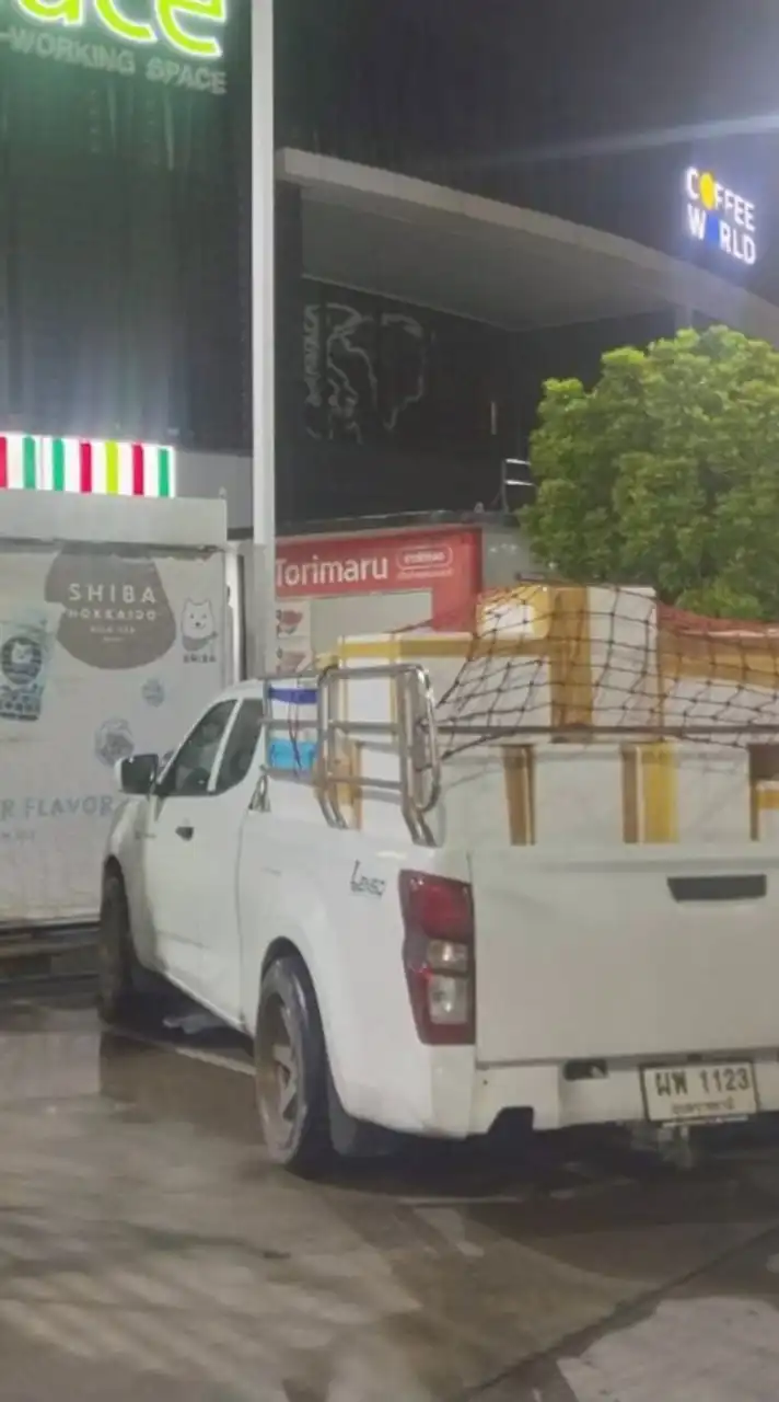 บารมีรถคอก🚛🛻