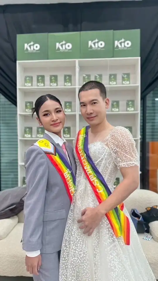 ด้อมพี่บอยน้องแพรว(ทีมใส่ใจ🧡)