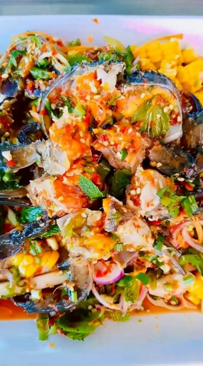 เจ๊เต๋ายำแรดแซ่บปาก