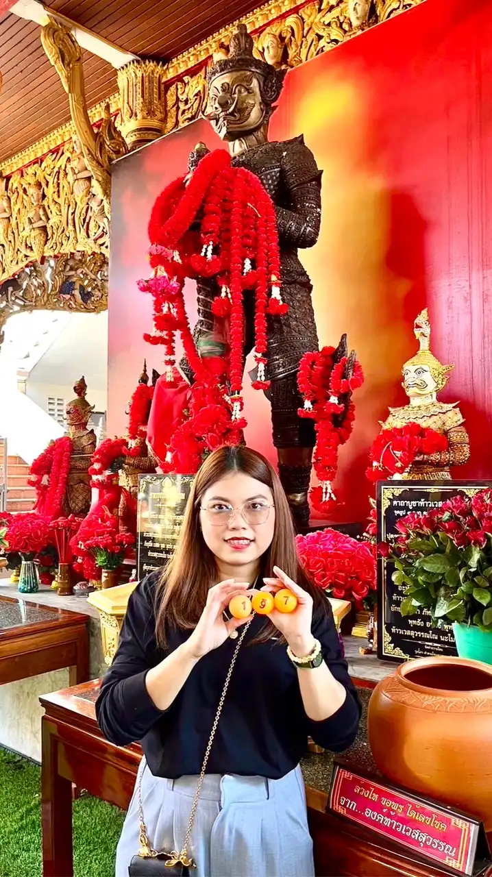 น้องพลอยใสเองจ้าvvp2