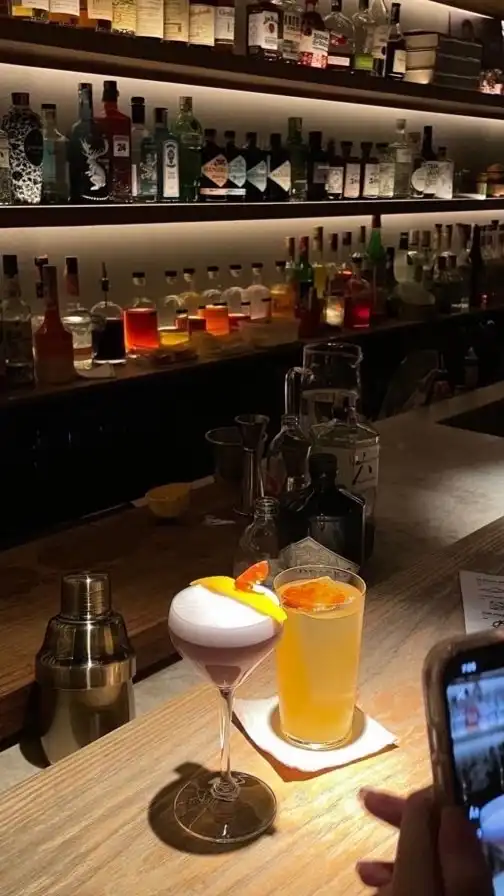Review Influencer Night Club