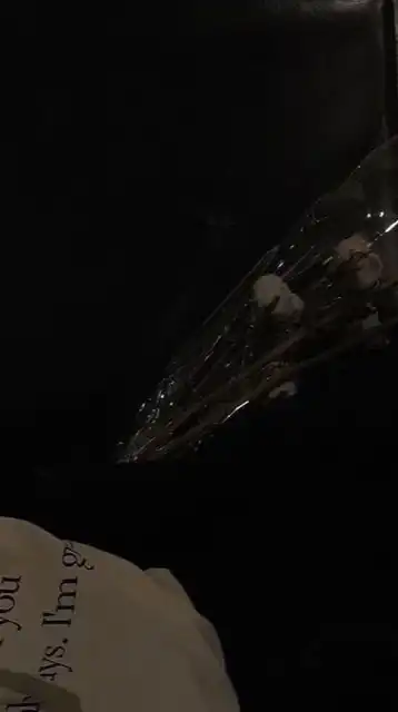 ไว้คุยเล่น // ให้คำปรึกษา ☁︎ ☁︎