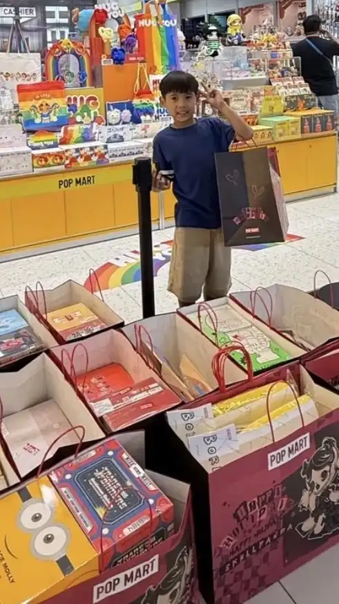 ชวนเพื่อนช็อป 🧸