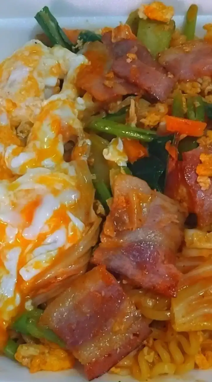 ครัวเลิศวิจิตร ราชมงคลคลองหก
