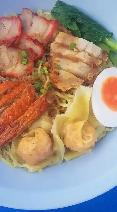 บะหมี่จับกังกำแพงแสน