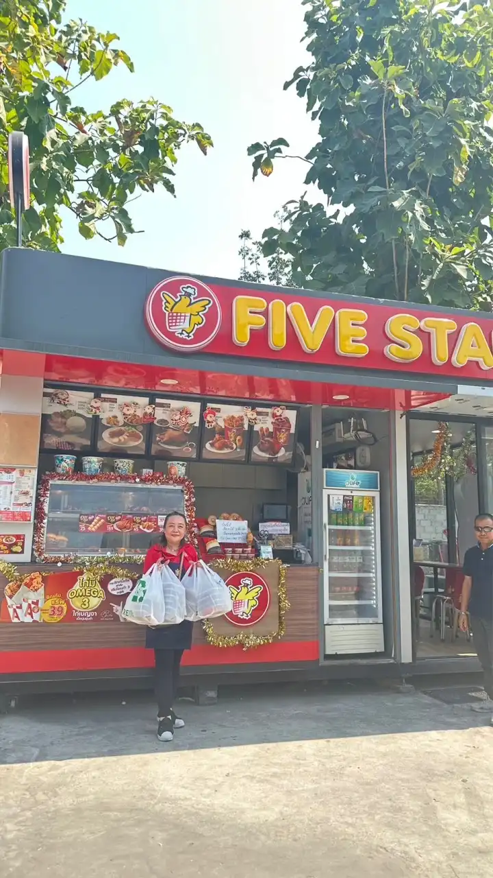 Five stars นวลจันทร์56/2ร้านคุณเปิ้ล