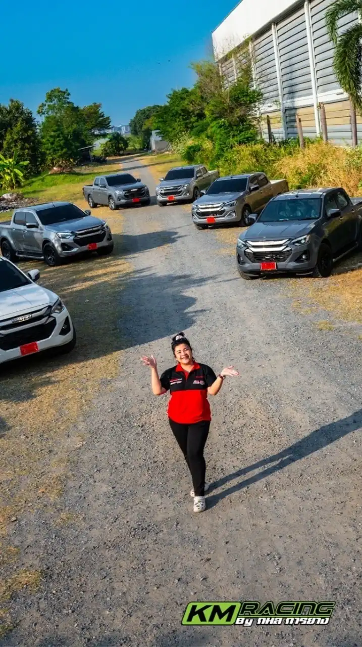 รถ isuzu ป้ายแดง เซลล์ฝ้าย