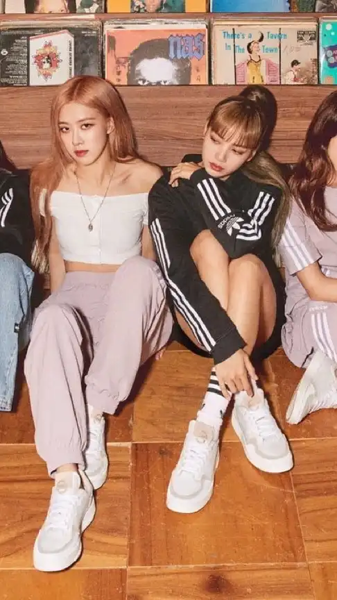 Adidas Nike MLB ราคาถูกที่สุด