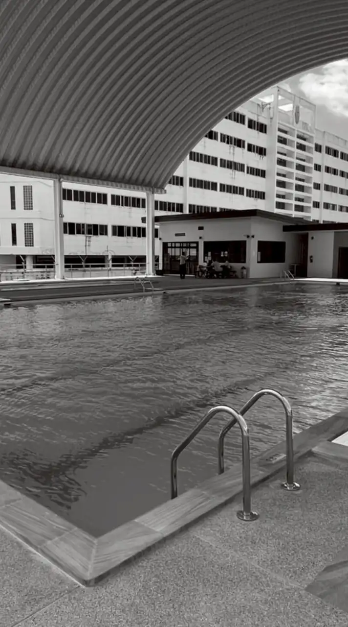 สระว่ายน้ำ สก.ทบ. เกียกกาย