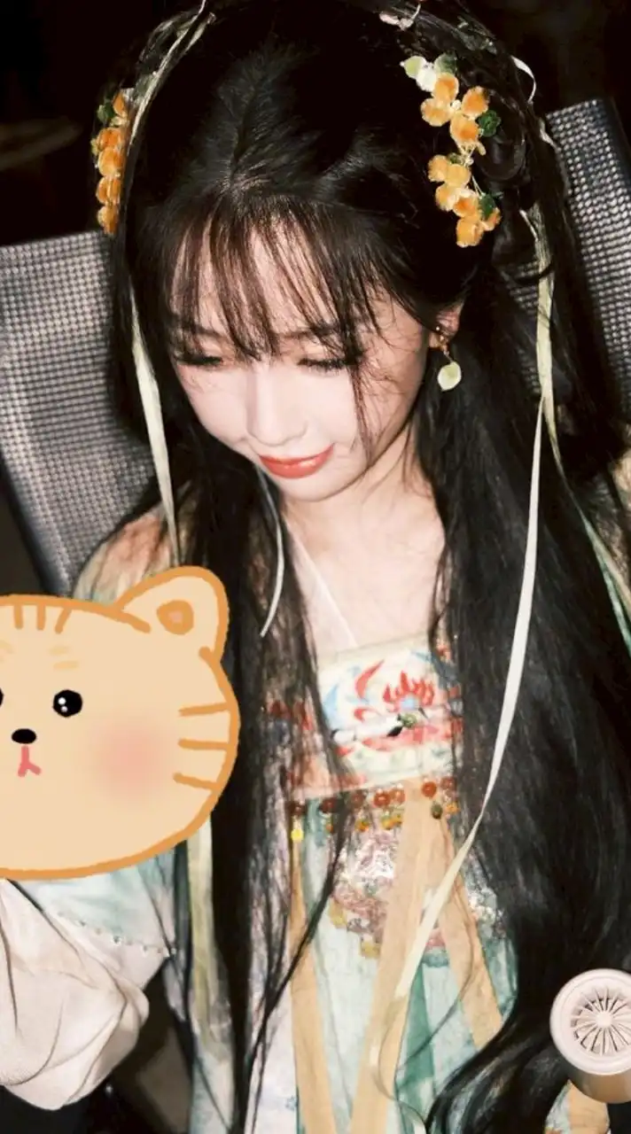 𝜗🌷𝜚 ꪦลุ่มのลิປซีรีઈ์𓈒ִ ᗷӋ . ᏕᎻᏬ ᏁᎨᏁᎶ ⚟ׅ ‎⚘ 𓈒