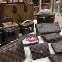 P&2 Brand Name👜⌚️