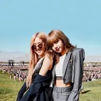 CHAELISA th 💙💛