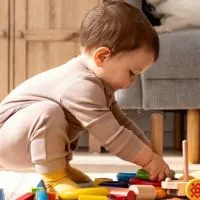 อยู่บ้านเล่นกับลูก (เบบี๋ 2021)