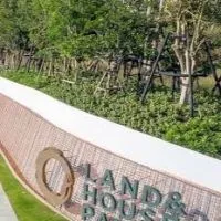 Land&House Park KM.15 Food