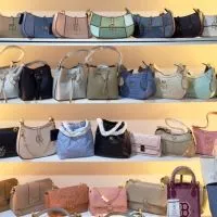 Outlet store789