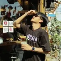 ครอบครัวบางเเสนไฟท์คลับ/ฟิค