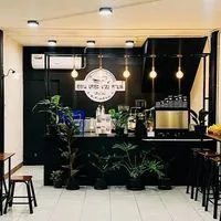 ออน เดอะ เวย์ คาเฟ่ เชียงใหม่ สาขาลอง