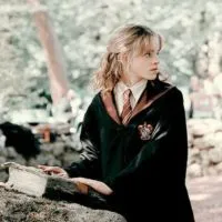 Harry Potter (รวมรูปภาพและข้อมูล)