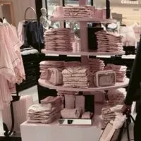 หิ้ว Victoria’s Secret 🪽