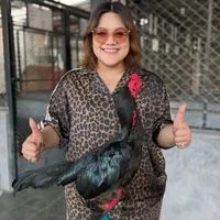 ห้องซื้อ-ขายโดยสหมิตร