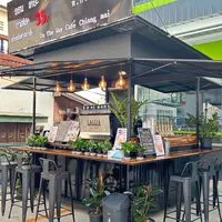 ออน เดอะ เวย์ คาเฟ่ เชียงใหม่ สาขาอำเภอสอง