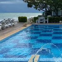 Sea sky beach resort  หาดเจ้าสำราญ จ.เพชรบุรี