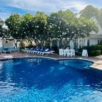 สมาชิก Blue sky  Resort  หาดเจ้าสำราญ