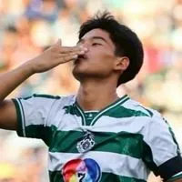 ด้อม อัคนีย์เท้าไฟ 🔥