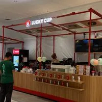 Lucky Cup ร้านชากาแฟฟิวเจอร์