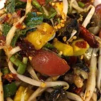 ส้มตำเจ๊นก ธูปะเตมีย์