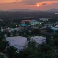 สวท.สุราษฎร์ 89.75 และ 95.5 MHz.