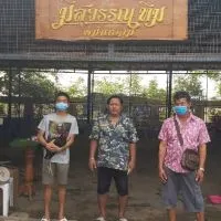 ซุ้ม หลานช่างต๋อย