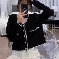 Must have shirt stocks