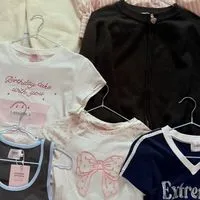 ปล่อยต่อเสื้อผ้า ร้าน Meww