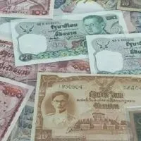 ซื้อขายแลกเปลี่ยนธนบัตรและเหรียญ
