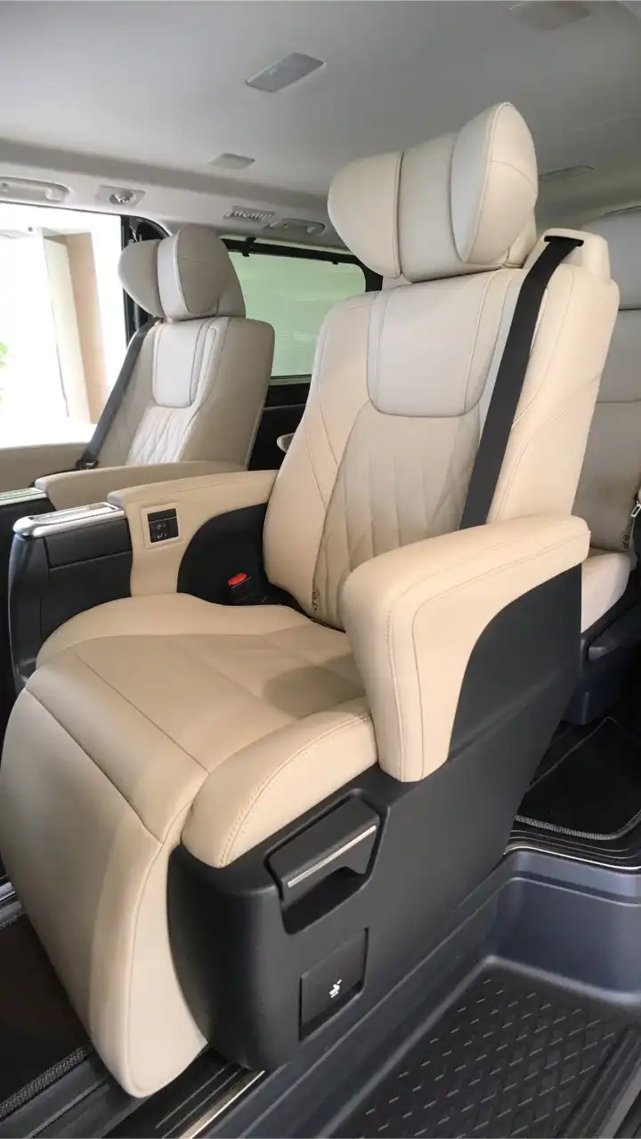 台灣ToYota車主大聯盟Granvia &Hiace&Alphard&Hilux&Lexus LM