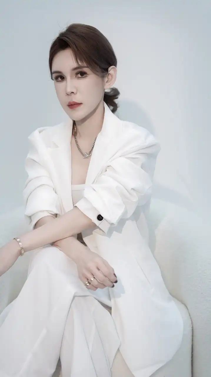 Ms Nana 正韓精品服飾