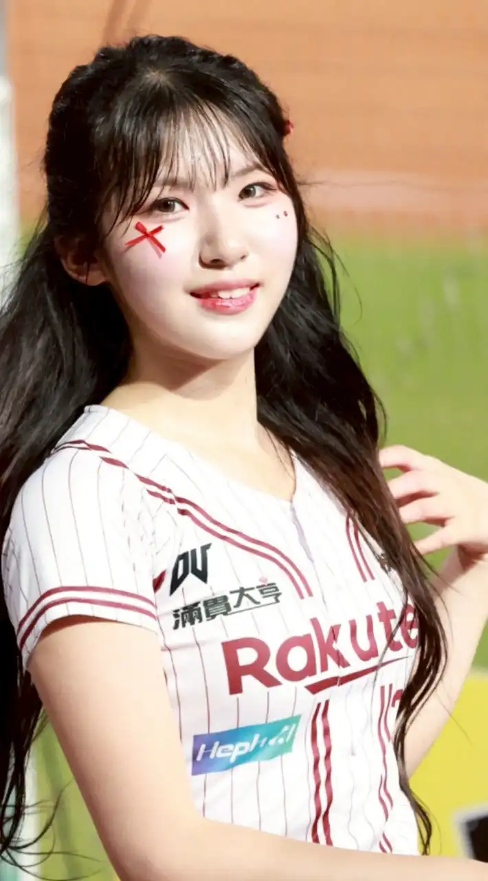 廉世彬 염세빈 唯一正版 樂天女孩啦啦隊後援會