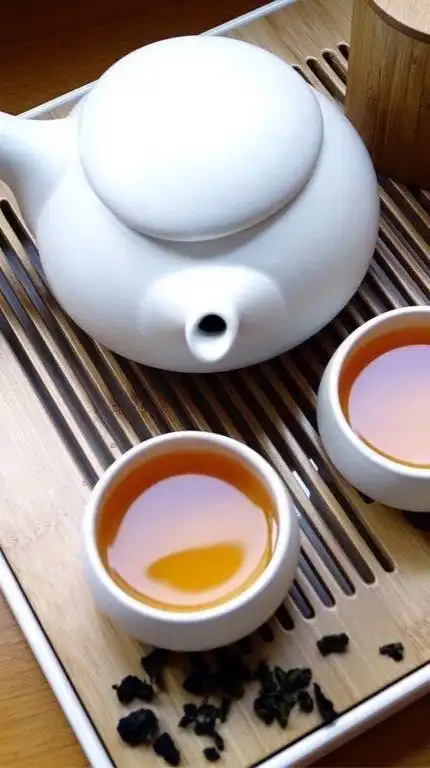 40+聊天茶水間