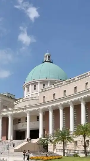 114亞洲大學新生群