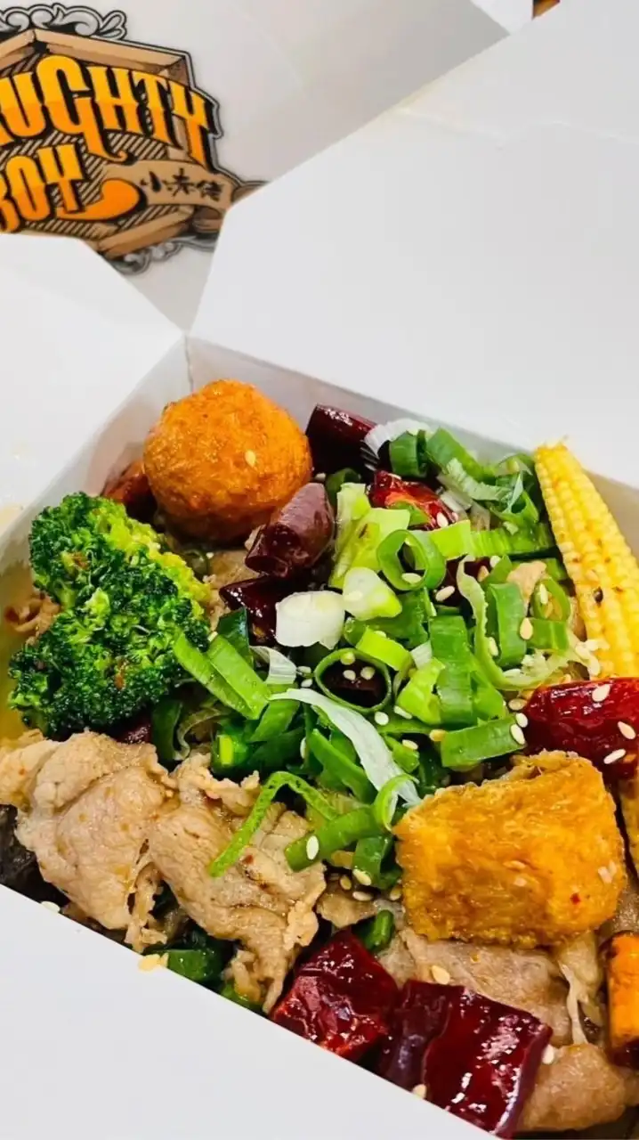 小赤佬干鍋-高雄文學店