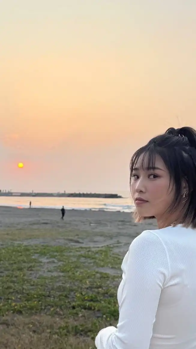 𝐌𝐢𝐚の纖體交流群